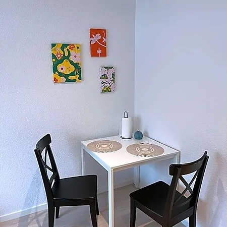 Mini 15 Hostel *
