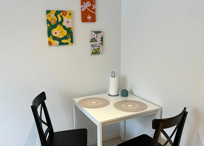 Vandrarhem Mini 15 *